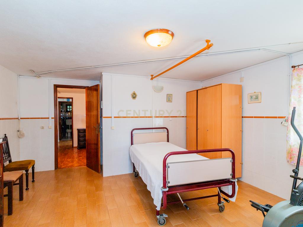 Moradia T5 em Évora de Alcobaça - Image 10