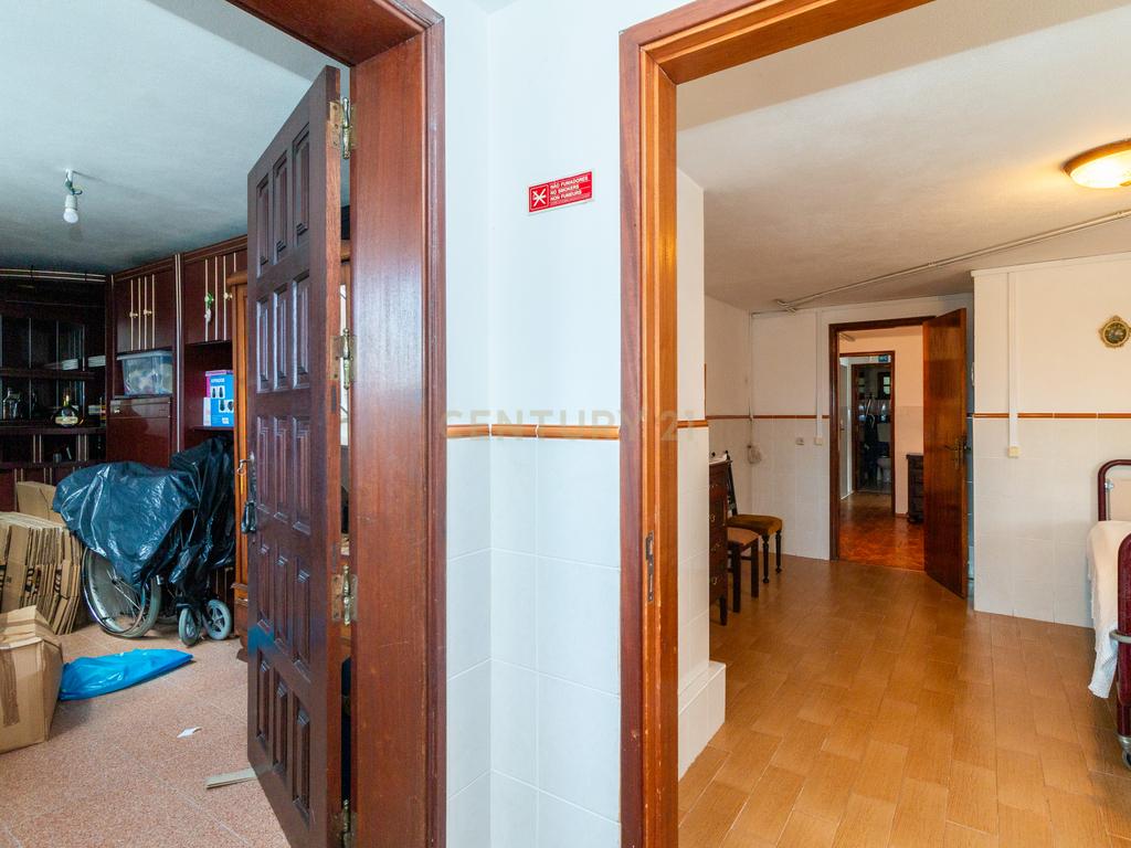 Moradia T5 em Évora de Alcobaça - Image 9