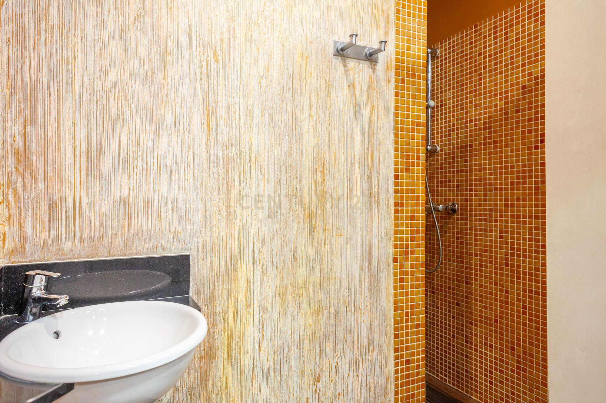 undefined - Image 15