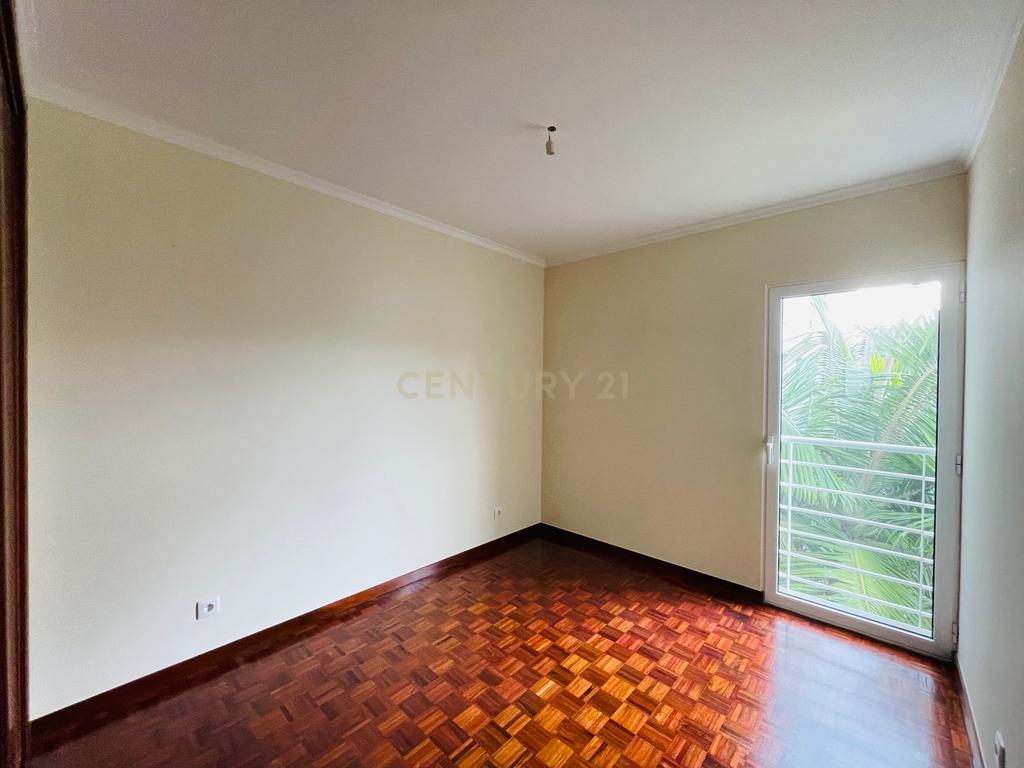 Apartamento T3 - Santo António - Image 17