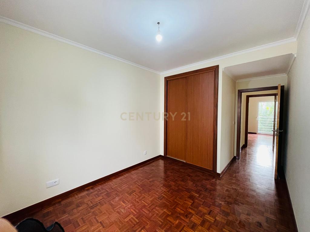 Apartamento T3 - Santo António - Image 15
