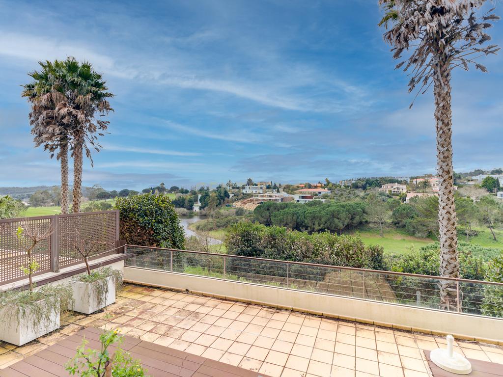 Apartamento T3 BELAS CLUBE CAMPO * Vista Lago e Golfe - Image 10