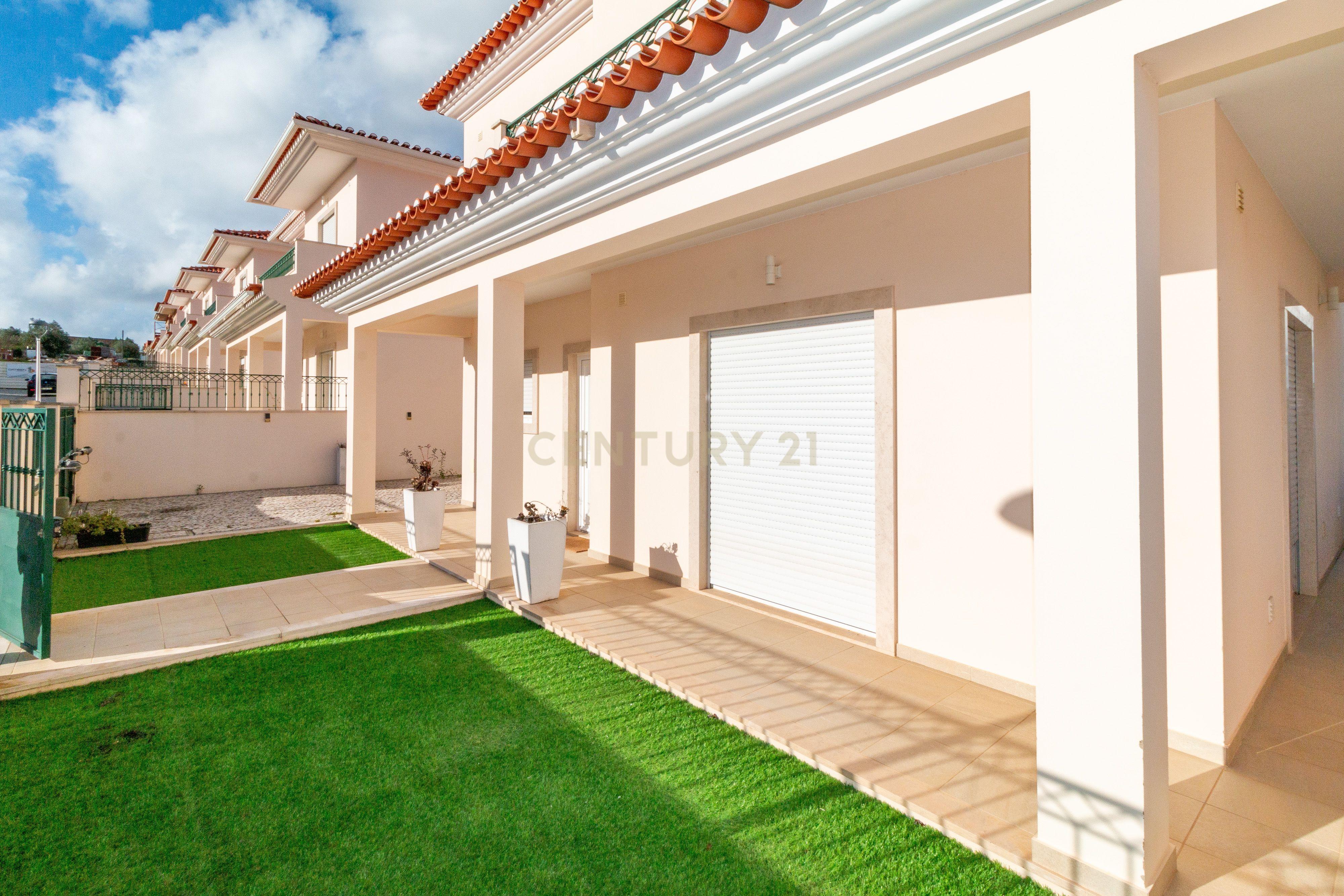Moradia T4 Turquel - Image 23