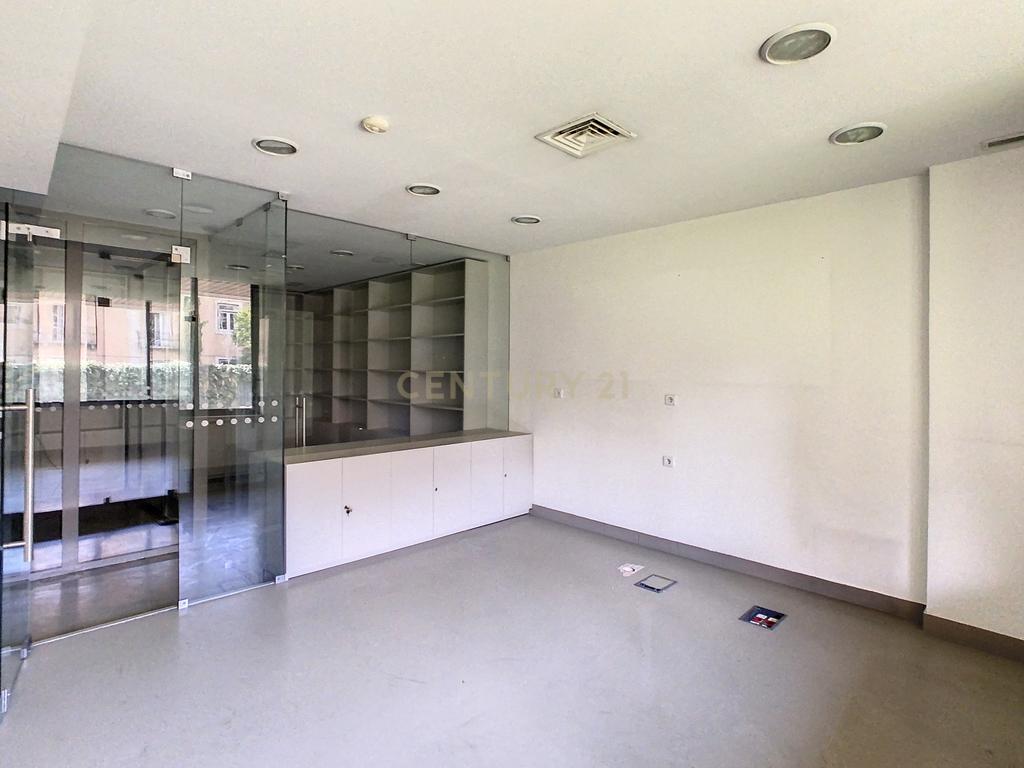 Espaço Comercial - Loja - 628 m2 nas Amoreiras - Image 29