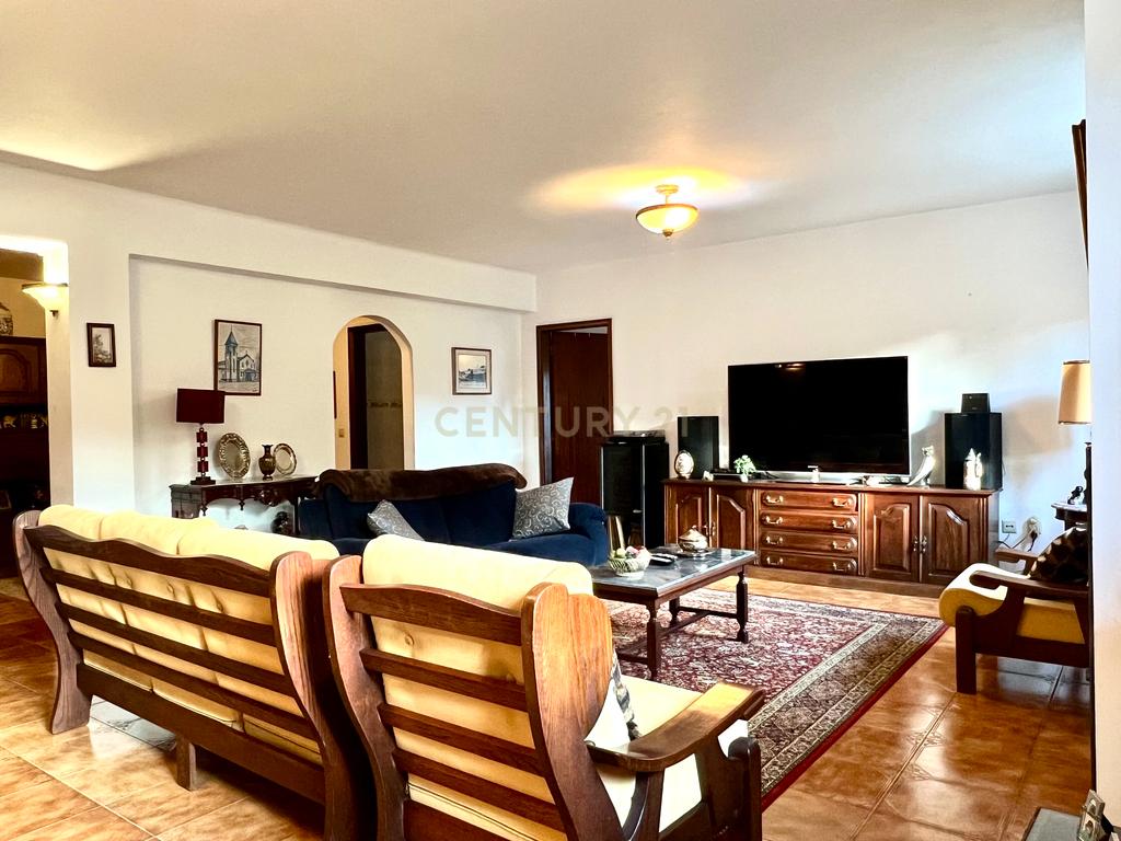 MORADIA T4 -ANSIÃO-  com ARMAZÉM, anexos e 1ha terreno - Image 64
