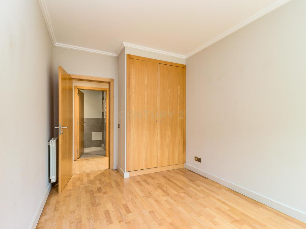 Apartamento T3 BELAS CLUBE CAMPO * Vista Lago e Golfe - Image 29
