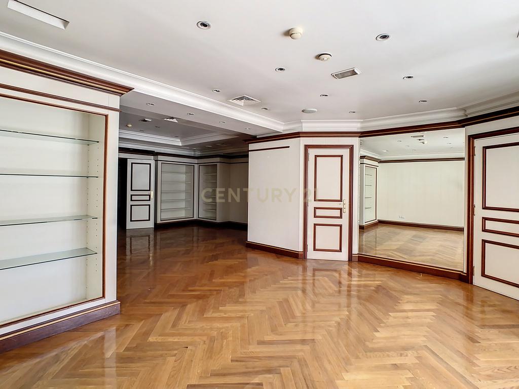 Espaço Comercial - Loja - 628 m2 nas Amoreiras - Image 19