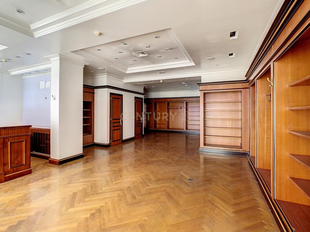 Espaço Comercial - Loja - 628 m2 nas Amoreiras - Image 6