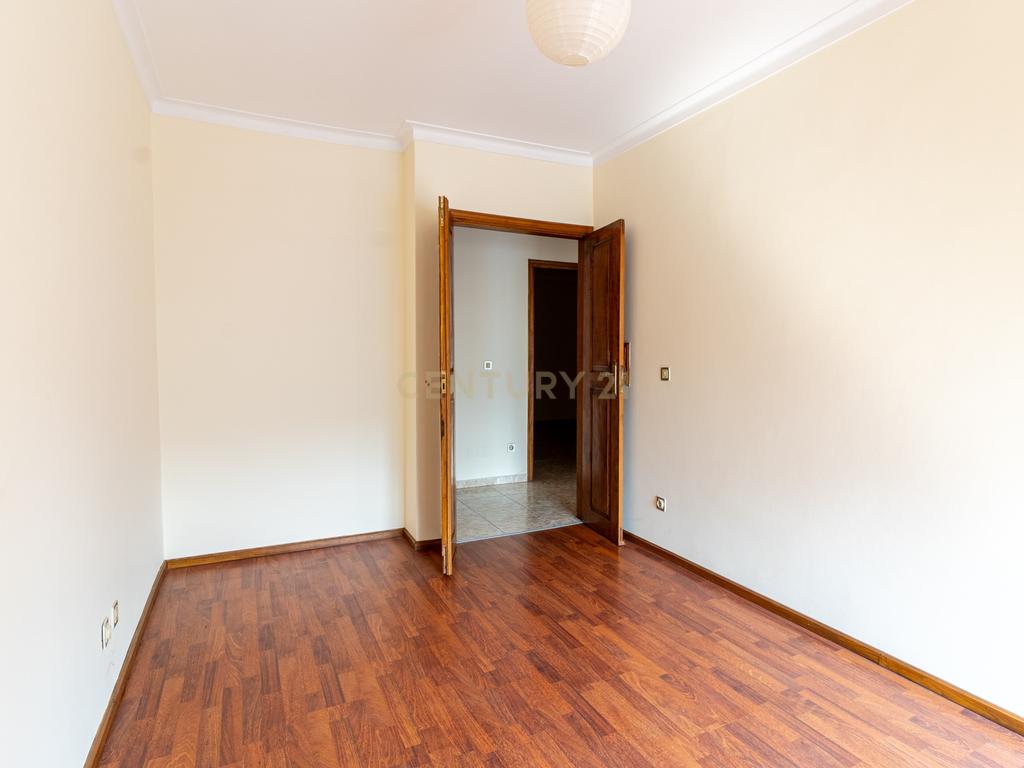 Moradia T4 em Vinhais - Image 17
