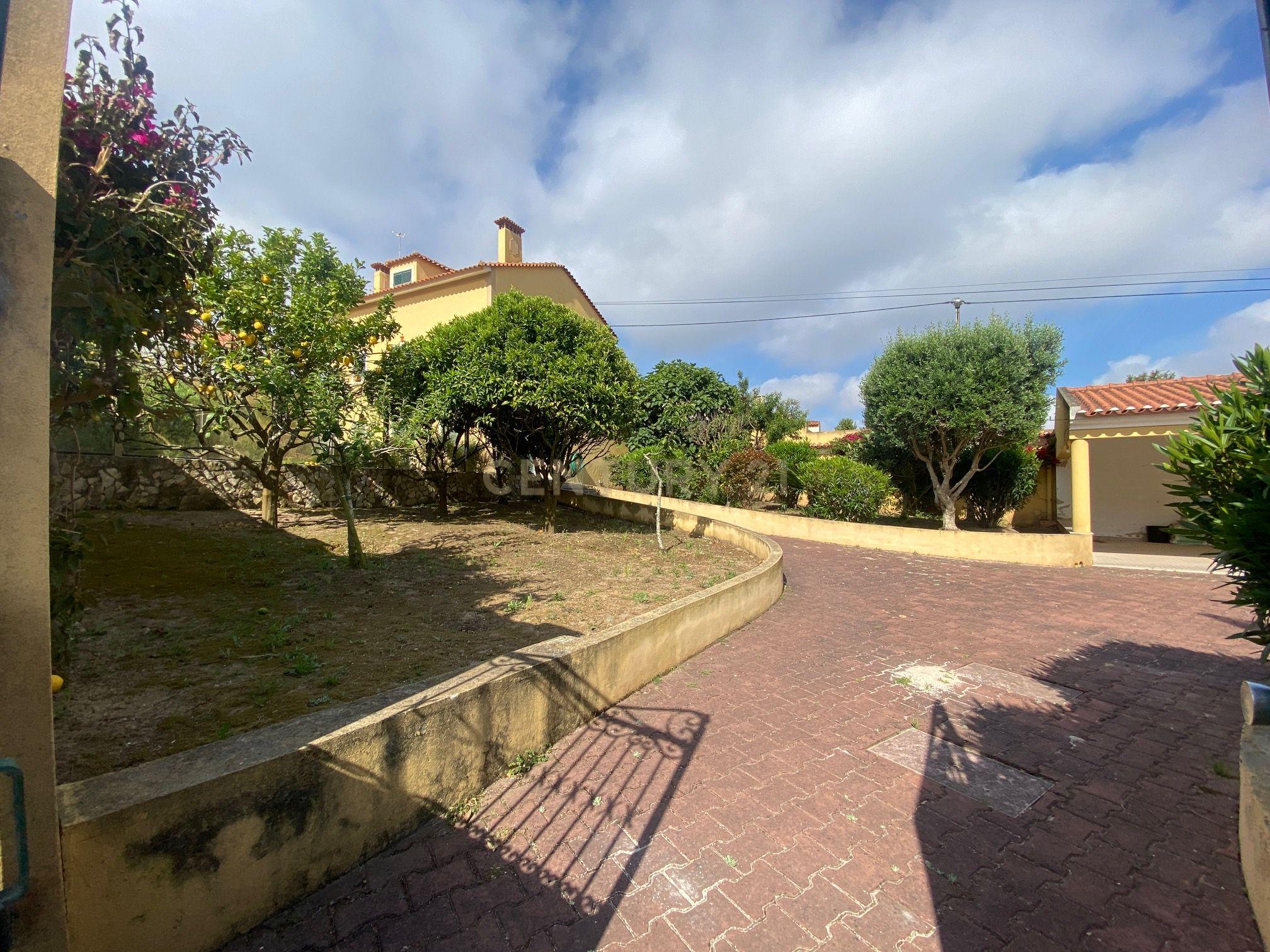 Moradia em Pena Seca- São Bartolomeu de Galegos-Lourinhã - Image 48