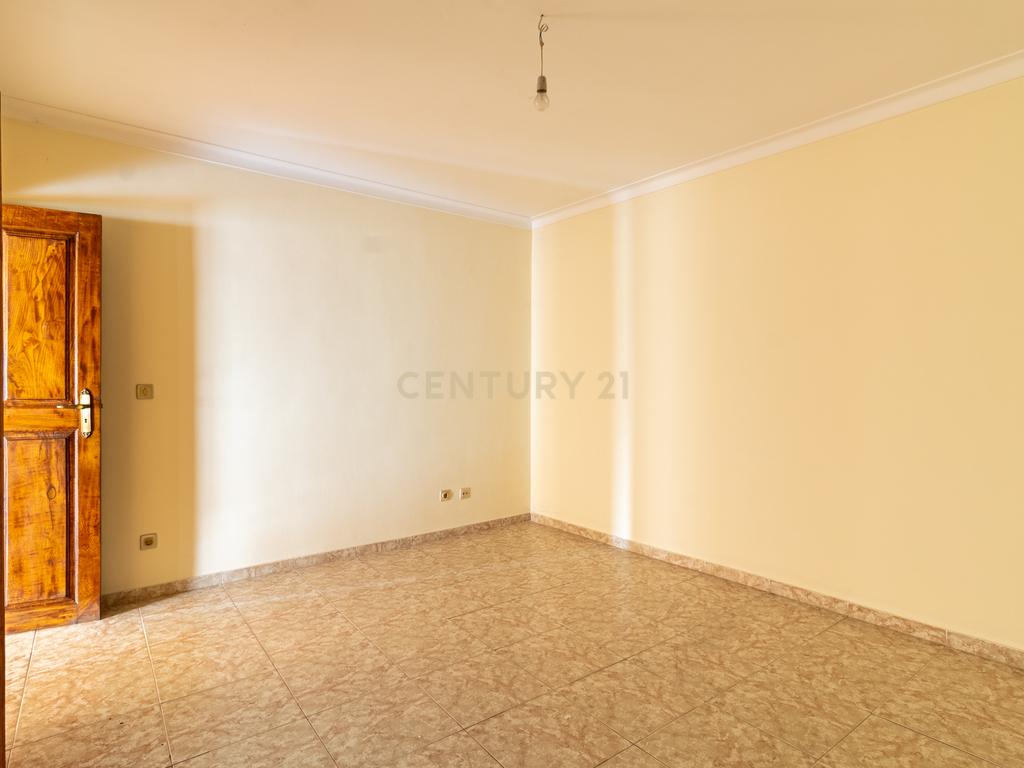 Moradia T4 em Vinhais - Image 9