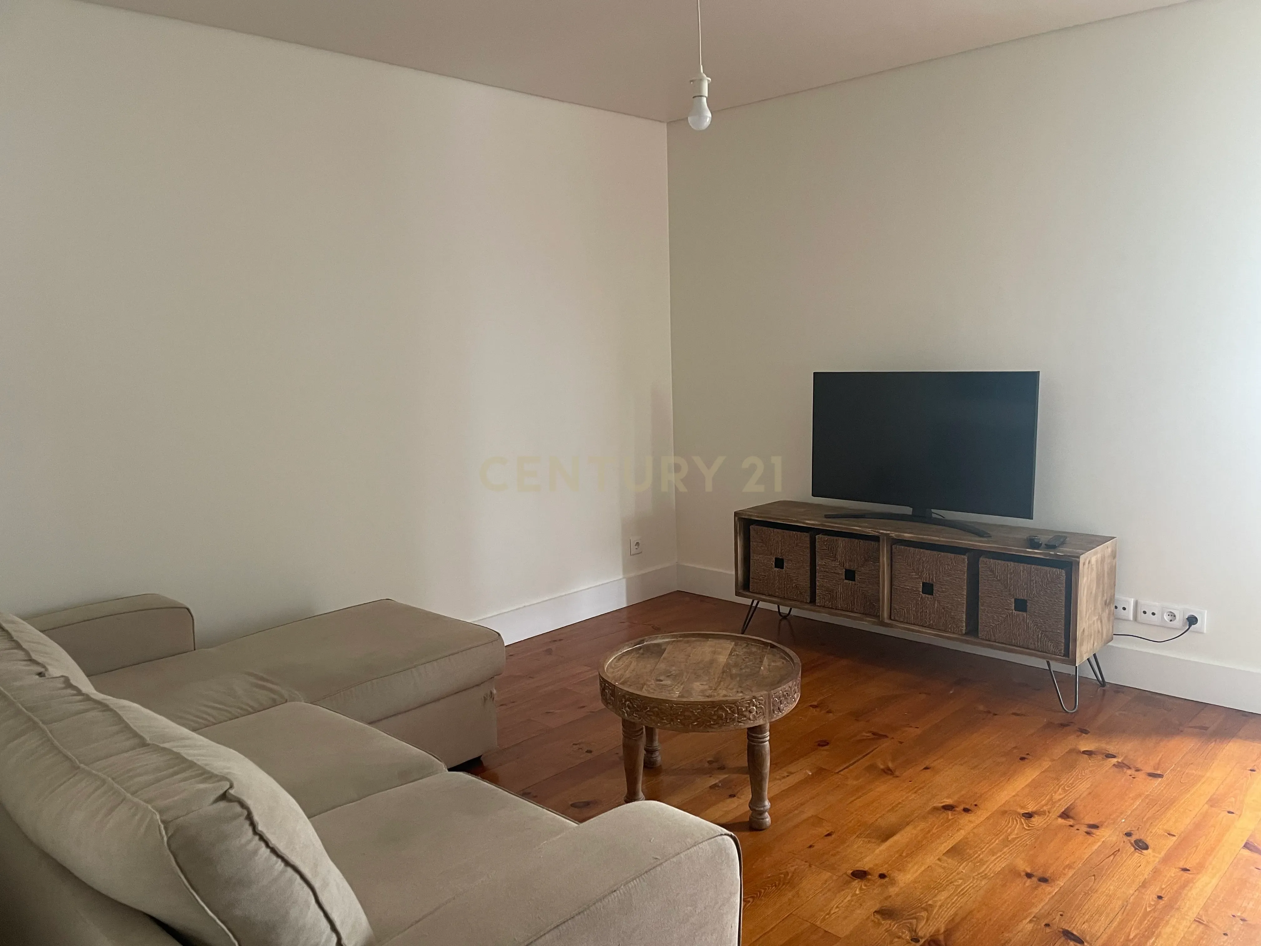 Apartamento T1 mobilado para arrendar em Lisboa - Image 29