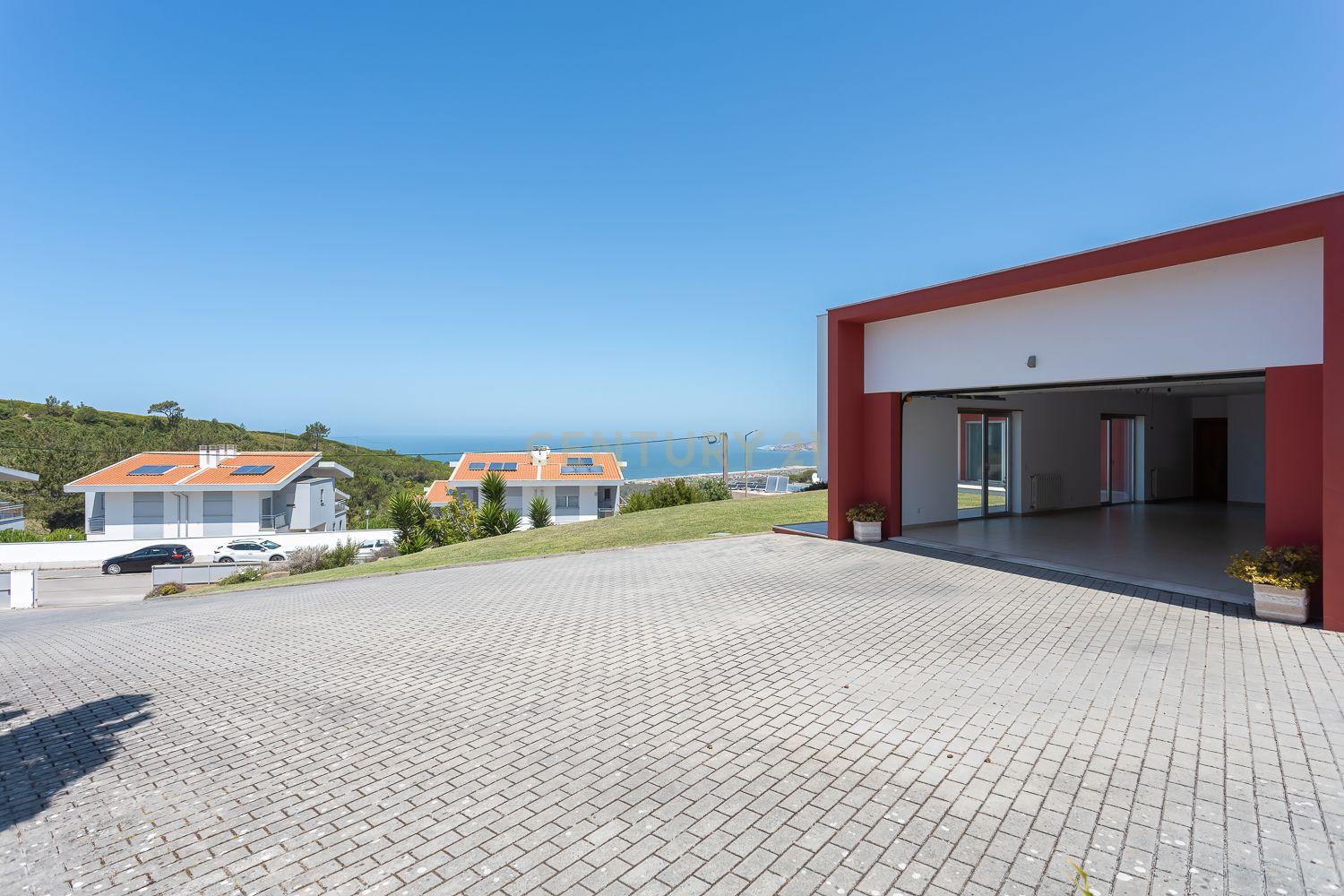 Moradia Única na Serra da Pescaria: Vista Panorâmica para o Mar e Praia da Nazaré - Image 39