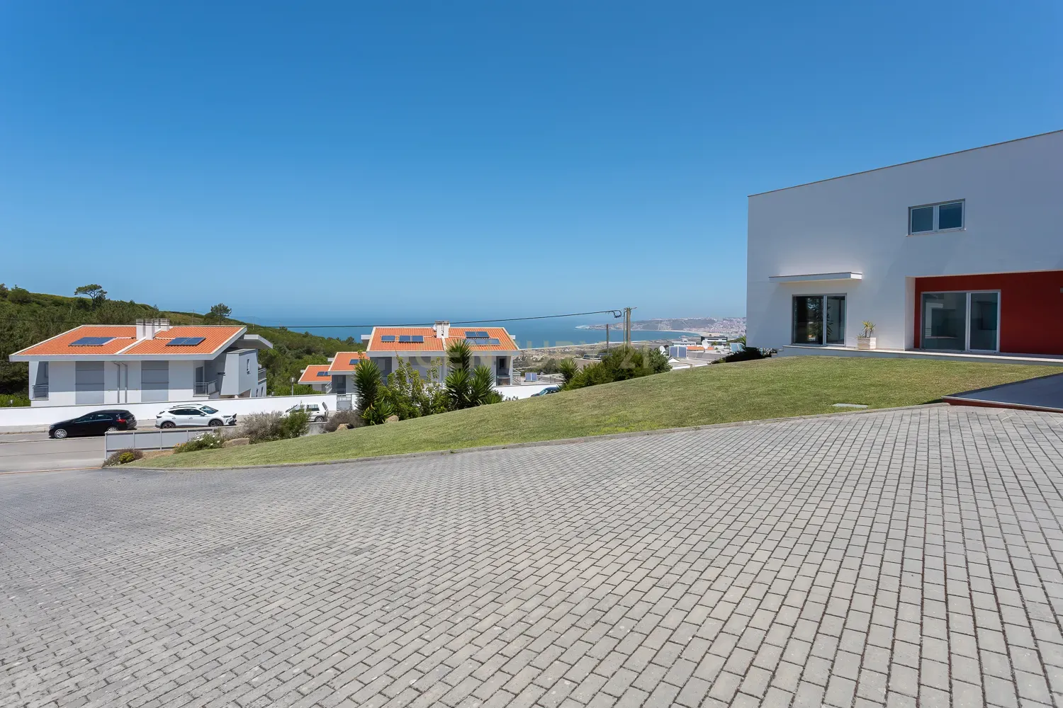 Moradia Única na Serra da Pescaria: Vista Panorâmica para o Mar e Praia da Nazaré - Image 42