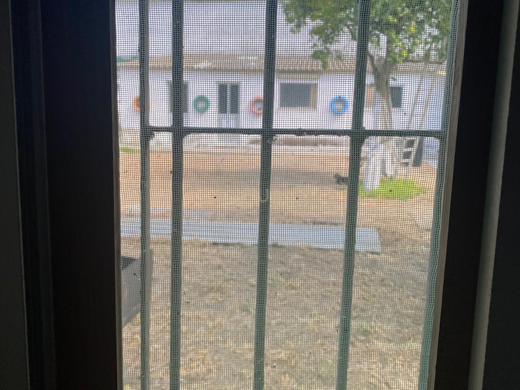 Prédio 2 pisos em zona histórica do miradouro - Image 17