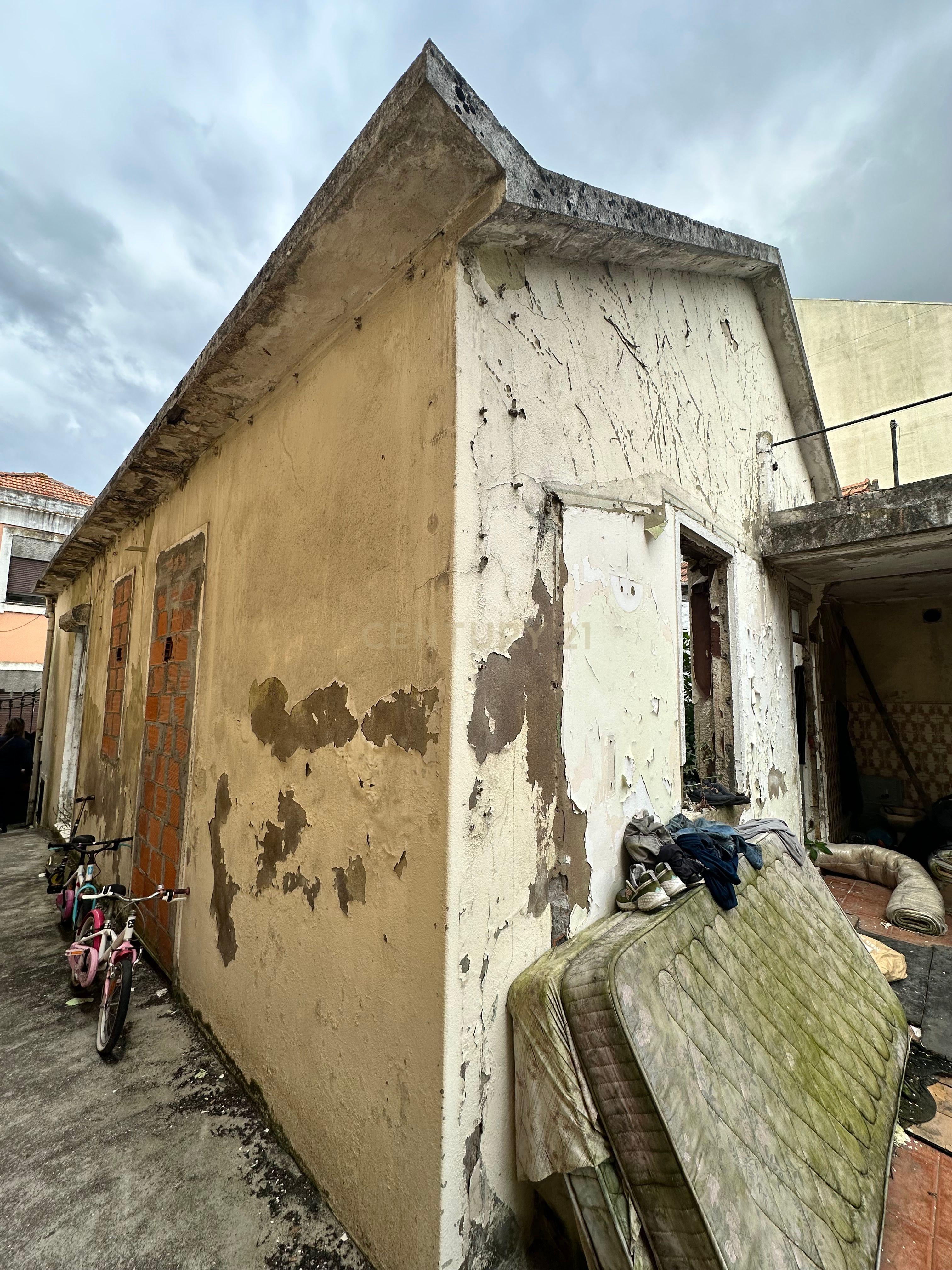 Moradia em ruína | Campo Alegre, Porto | Projeto aprovado - Image 21