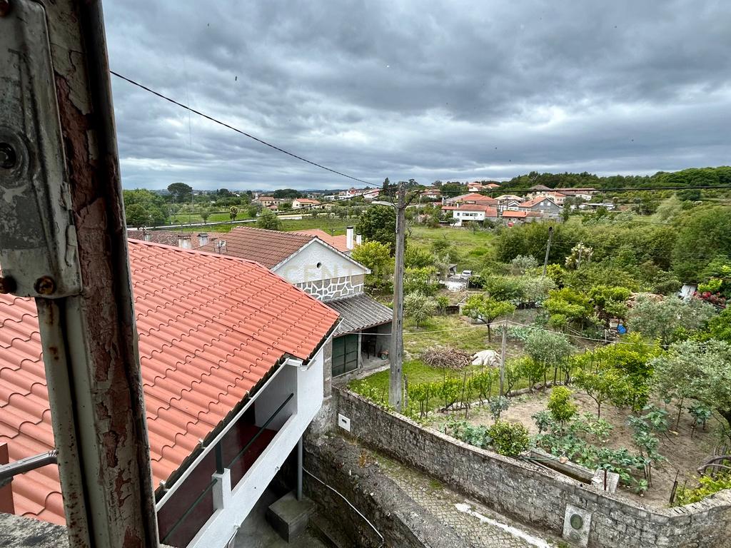 Moradia para venda em Povolide, em Viseu - Image 1