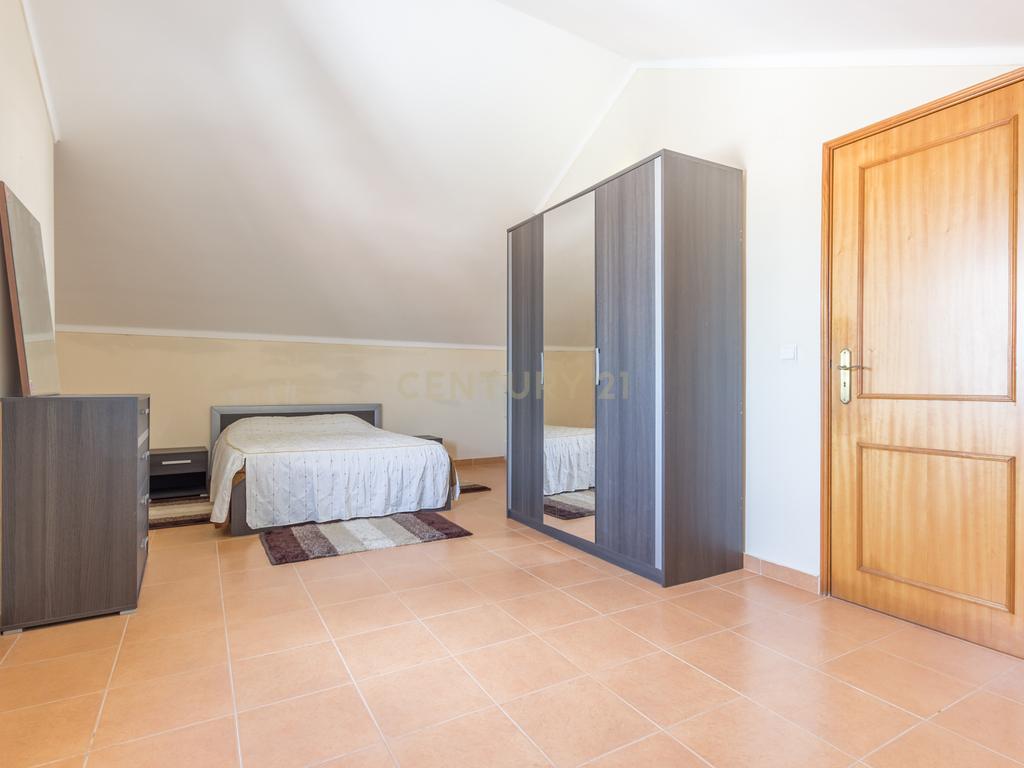 Quinta do Conde - Moradia Geminada de 4 assoalhadas - Image 22