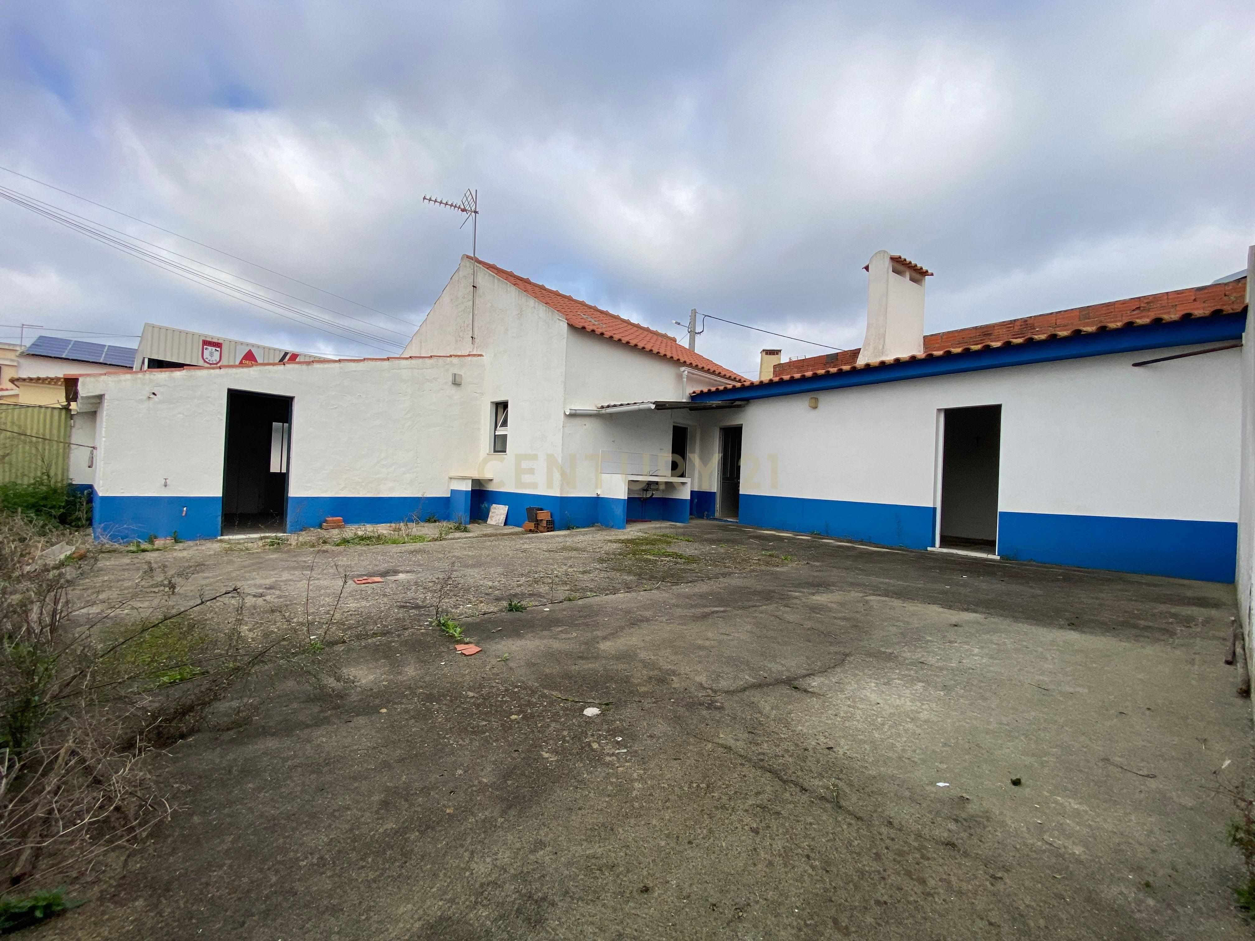 Moradia Térrea com espaço exterior - Image 10