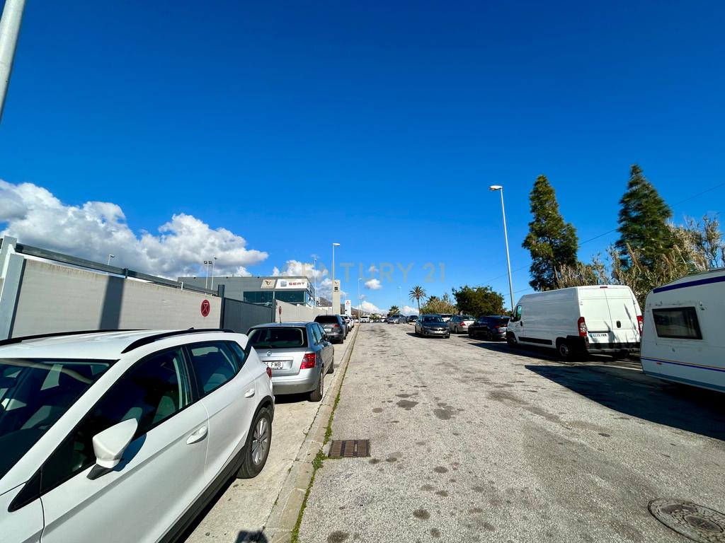 undefined - Image 8