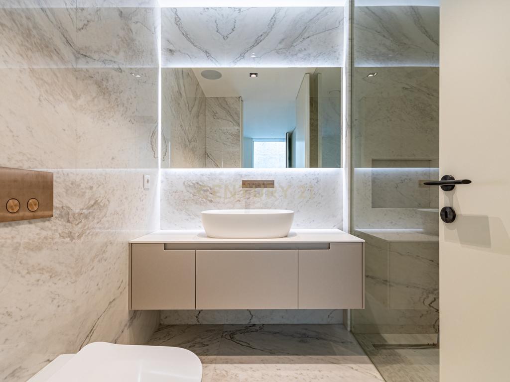 VILLA SPECIALE - MORADIA T4 COM DECORAÇÃO INCLUÍDA EM ALCOCHETE - Image 51