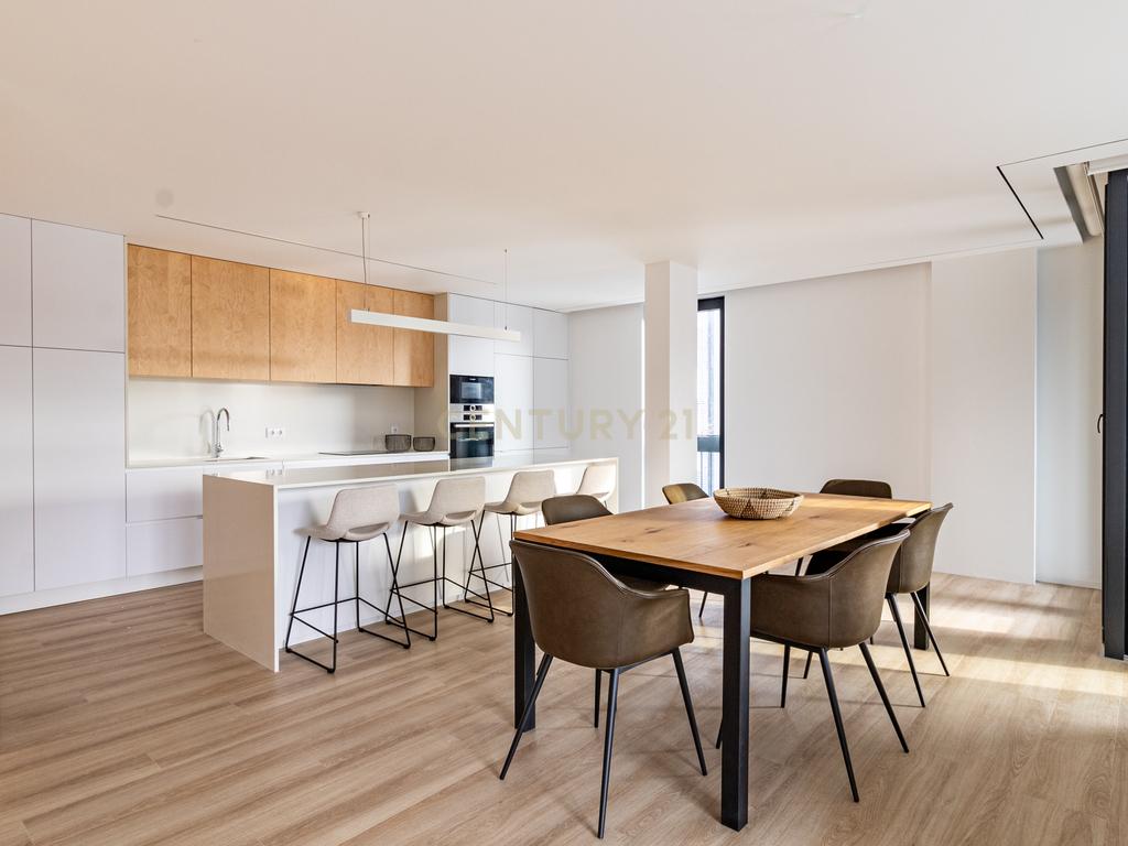 Apartamento de Luxo T3 no Centro de Viana do Castelo - Image 15