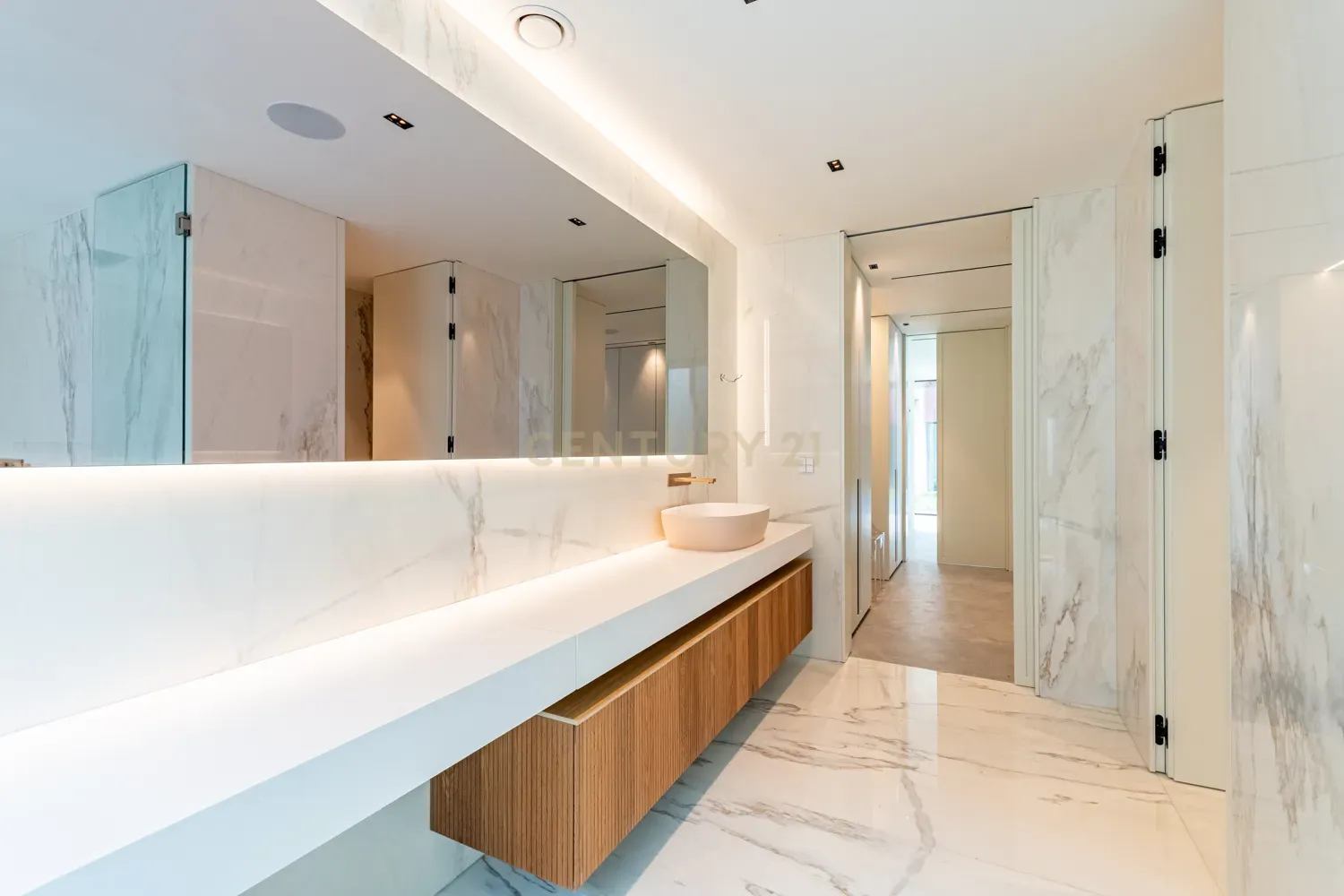 VILLA SPECIALE - MORADIA T4 COM DECORAÇÃO INCLUÍDA EM ALCOCHETE - Image 40