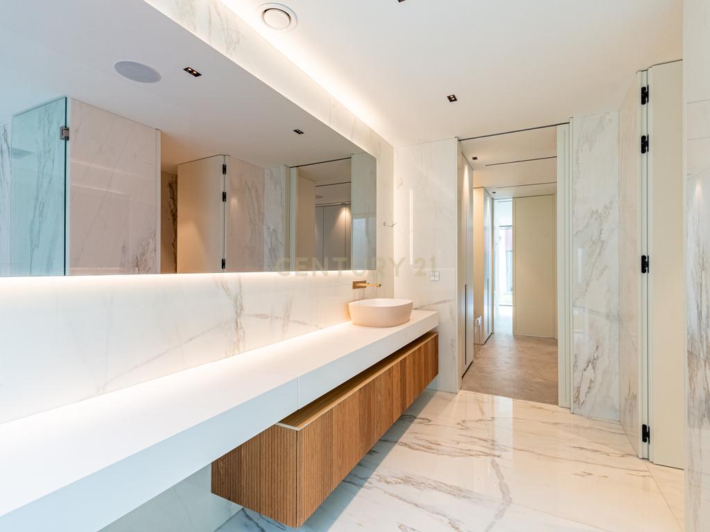 VILLA SPECIALE - MORADIA T4 COM DECORAÇÃO INCLUÍDA EM ALCOCHETE - Image 40