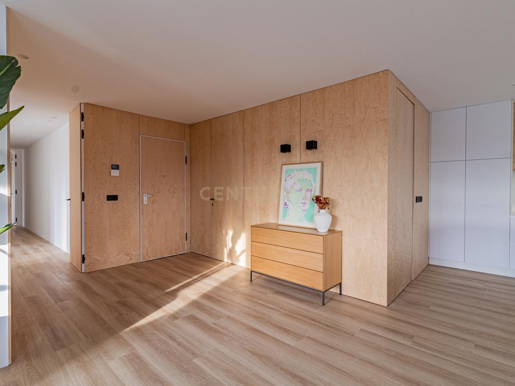 Apartamento de Luxo T3 no Centro de Viana do Castelo - Image 20