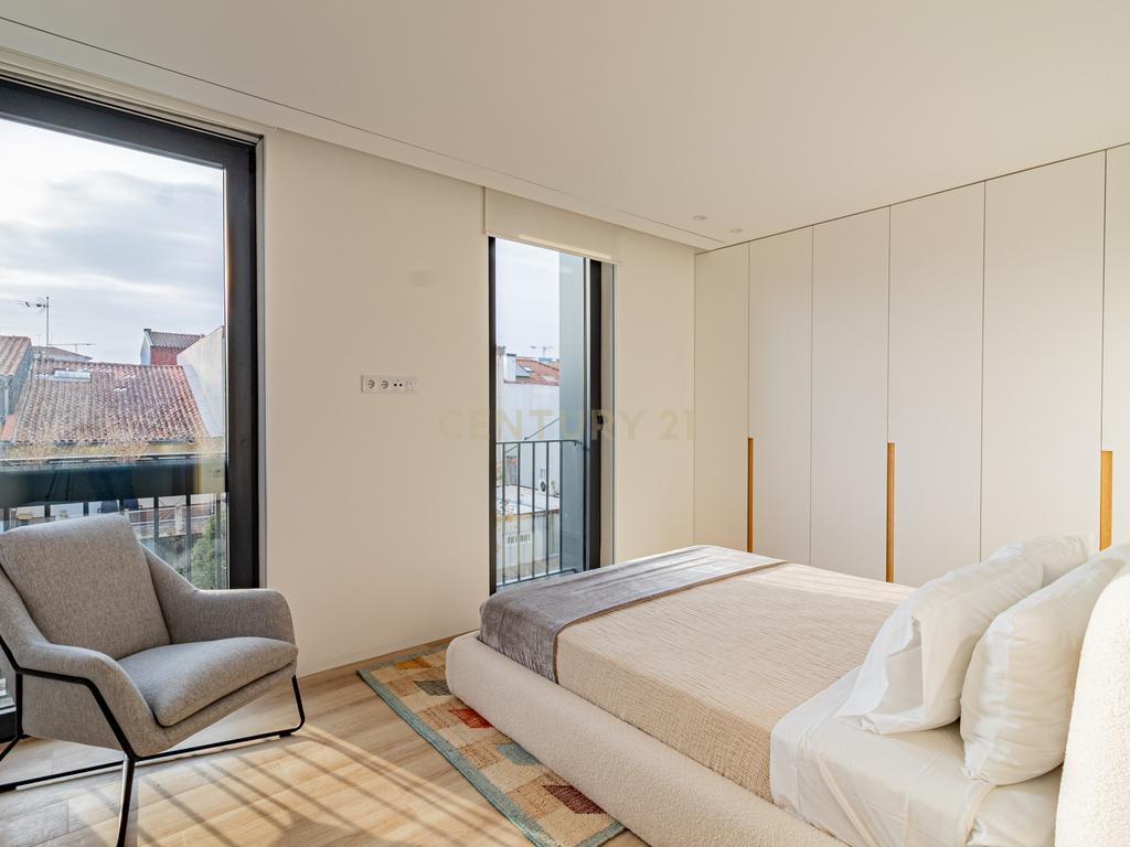 Apartamento de Luxo T3 no Centro de Viana do Castelo - Image 34