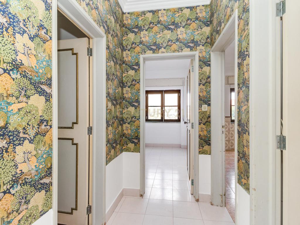CONCELHO DE MAFRA .MORADIA TÉRREA .  LOGRADOURO DE 20M2. A 20 MINUTOS DE LISBOA - Image 4
