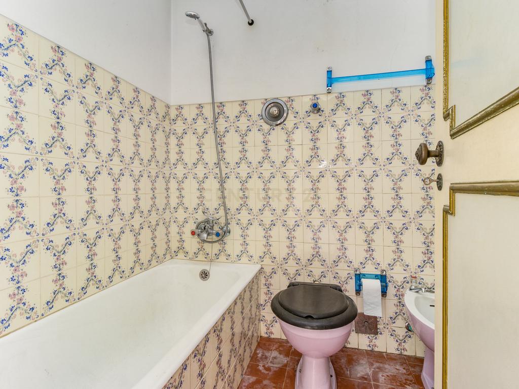 CONCELHO DE MAFRA .MORADIA TÉRREA .  LOGRADOURO DE 20M2. A 20 MINUTOS DE LISBOA - Image 10