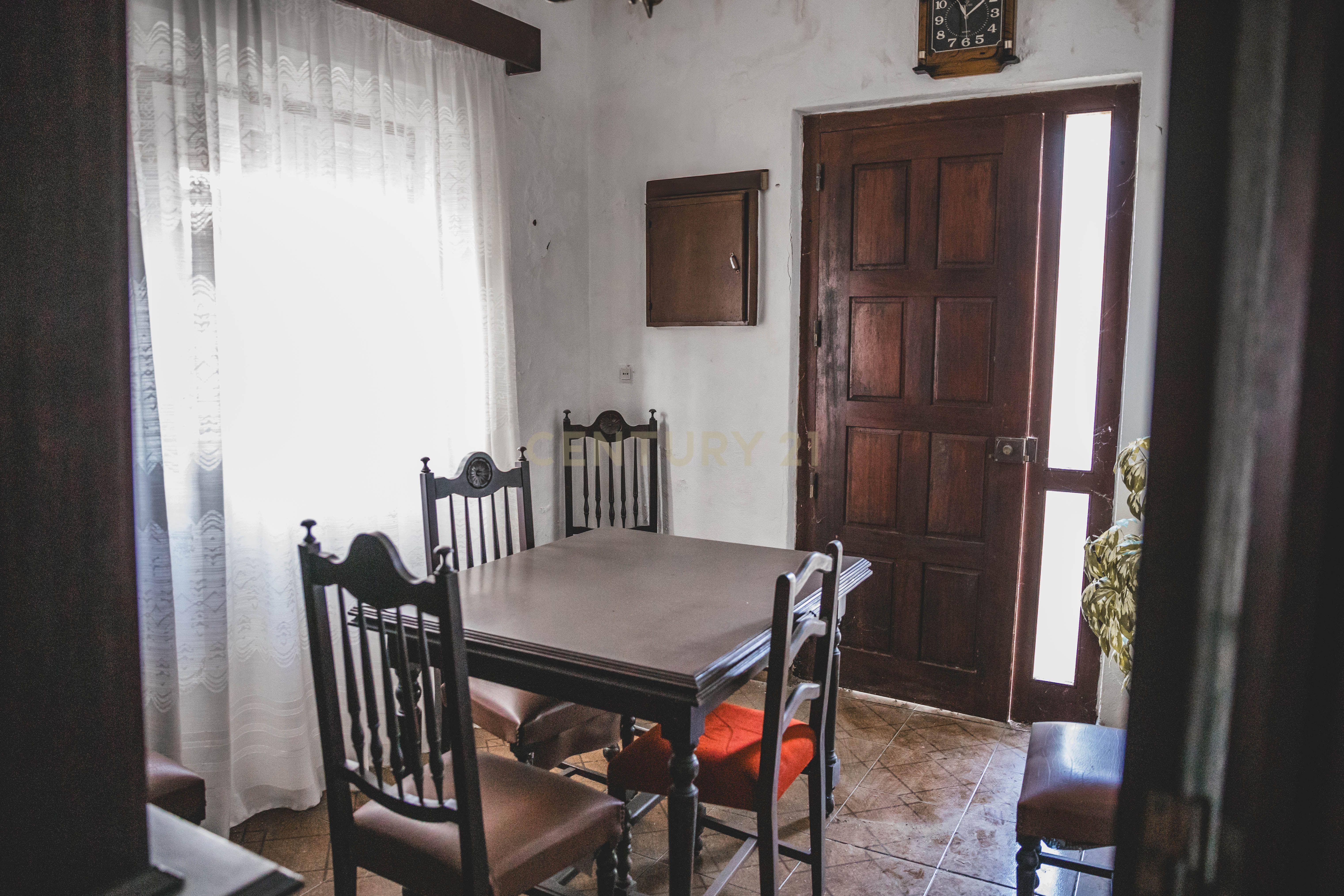 Moradia T2 com Grande Potencial Tojal Aldeia Gavinha Alenquer - Image 5