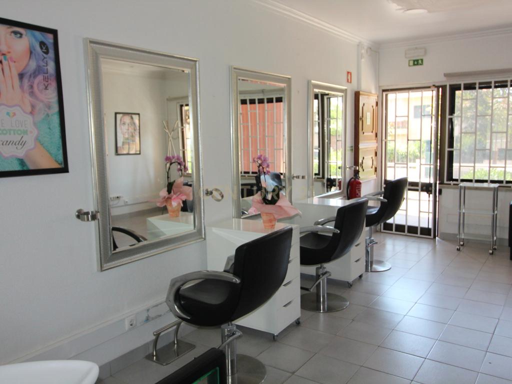 Loja de Cabeleireiro para Arrendamento – Carcavelos - Image 4
