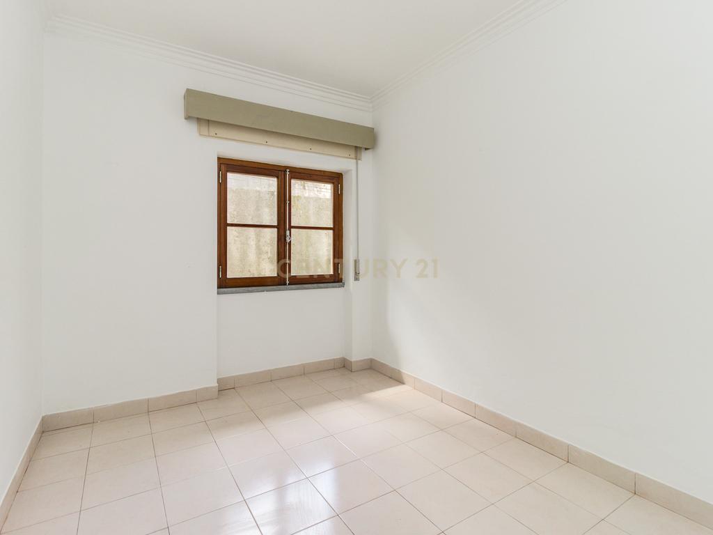 CONCELHO DE MAFRA .MORADIA TÉRREA .  LOGRADOURO DE 20M2. A 20 MINUTOS DE LISBOA - Image 16