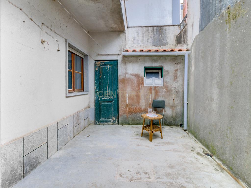 CONCELHO DE MAFRA .MORADIA TÉRREA .  LOGRADOURO DE 20M2. A 20 MINUTOS DE LISBOA - Image 23