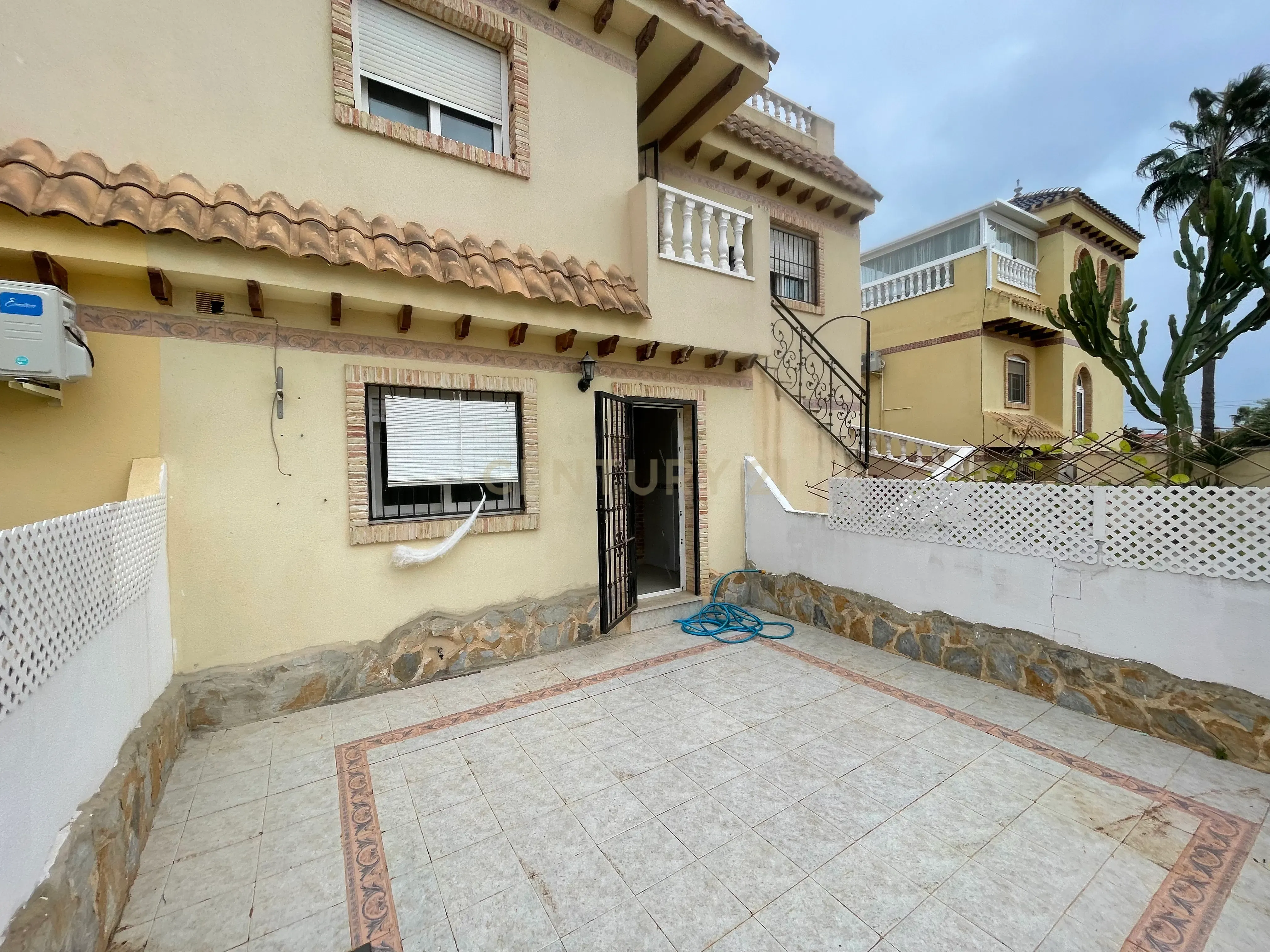 Casa Moderna com Terraço em Alacant por 148.000€ - Image 3