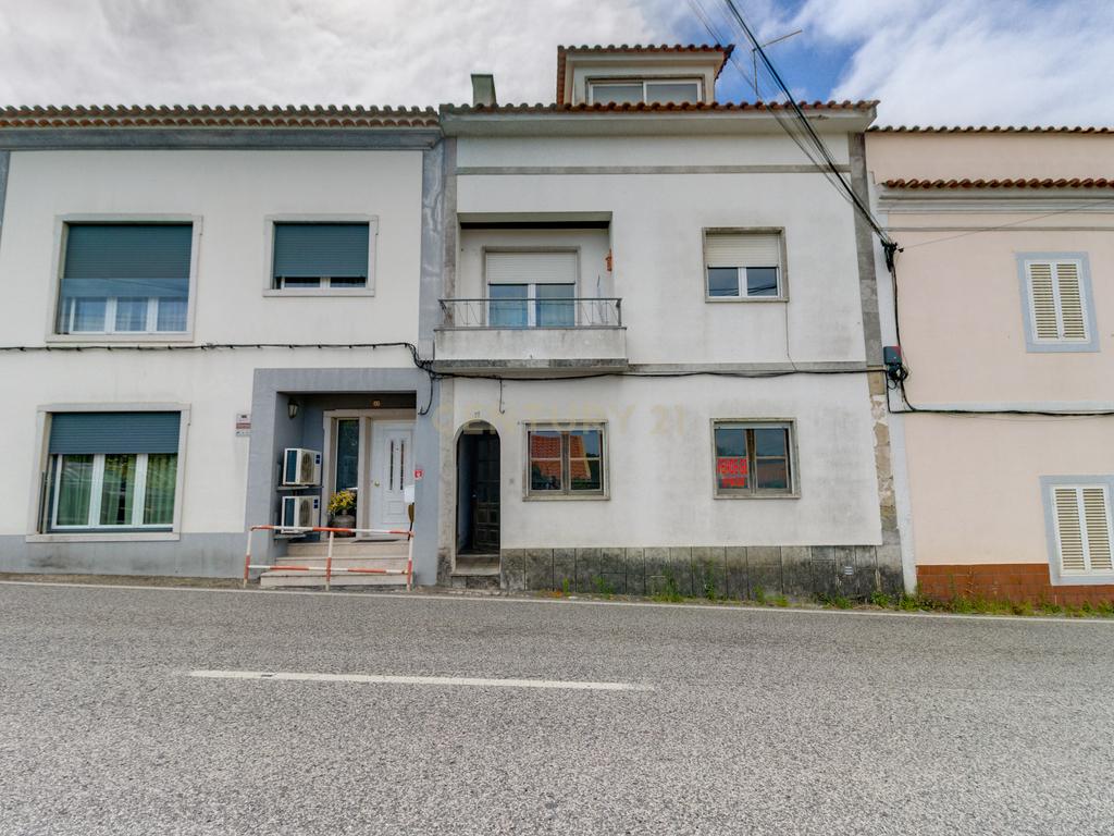 CONCELHO DE MAFRA .MORADIA TÉRREA .  LOGRADOURO DE 20M2. A 20 MINUTOS DE LISBOA - Image 25