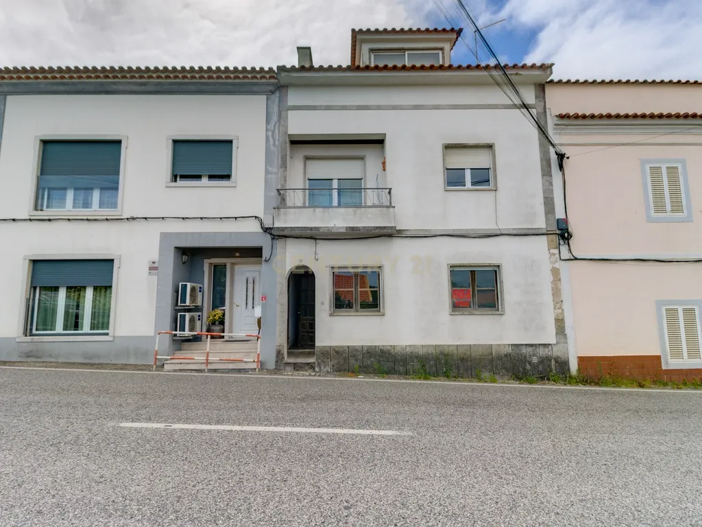 CONCELHO DE MAFRA .MORADIA TÉRREA . LOGRADOURO DE 20M2. A 20 MINUTOS DE LISBOA - Image 25