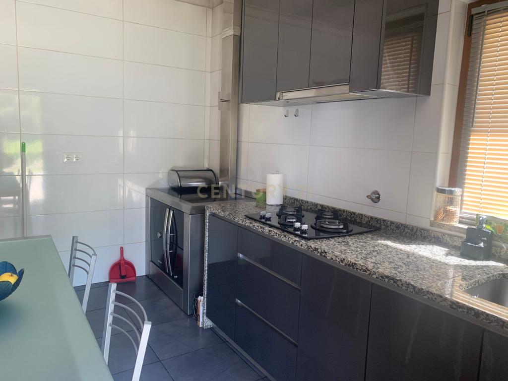 Duas Casas na zona do Gerês com 3 Suites e  vistas rio - Image 8