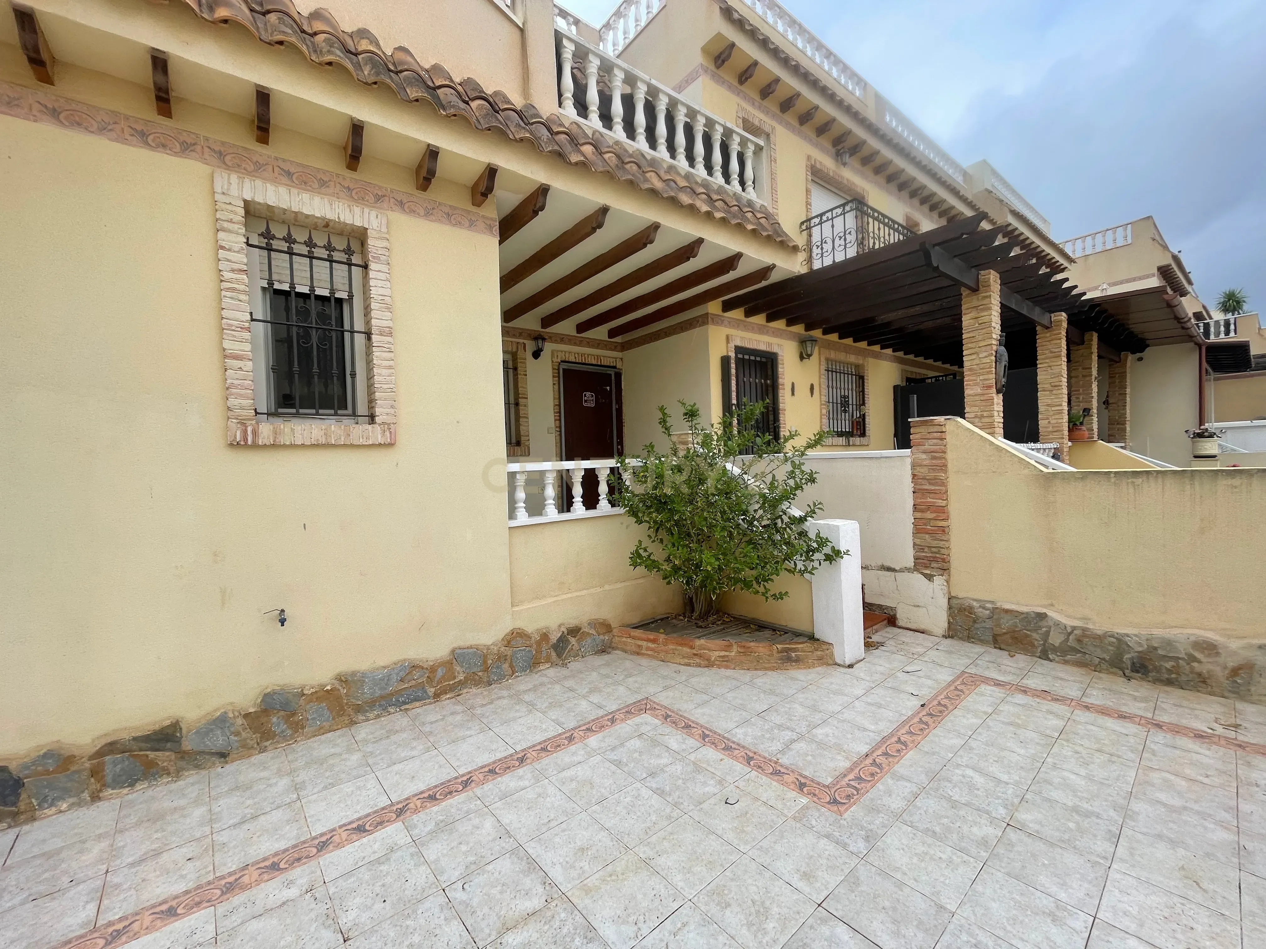 Casa Moderna com Terraço em Alacant por 148.000€ - Image 8