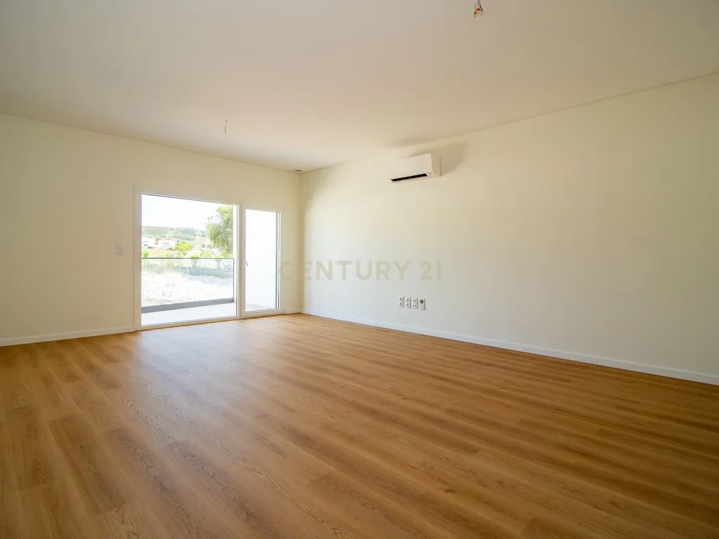 Moradia T3 em Torres Vedras: Pronta para Morar! - Image 12