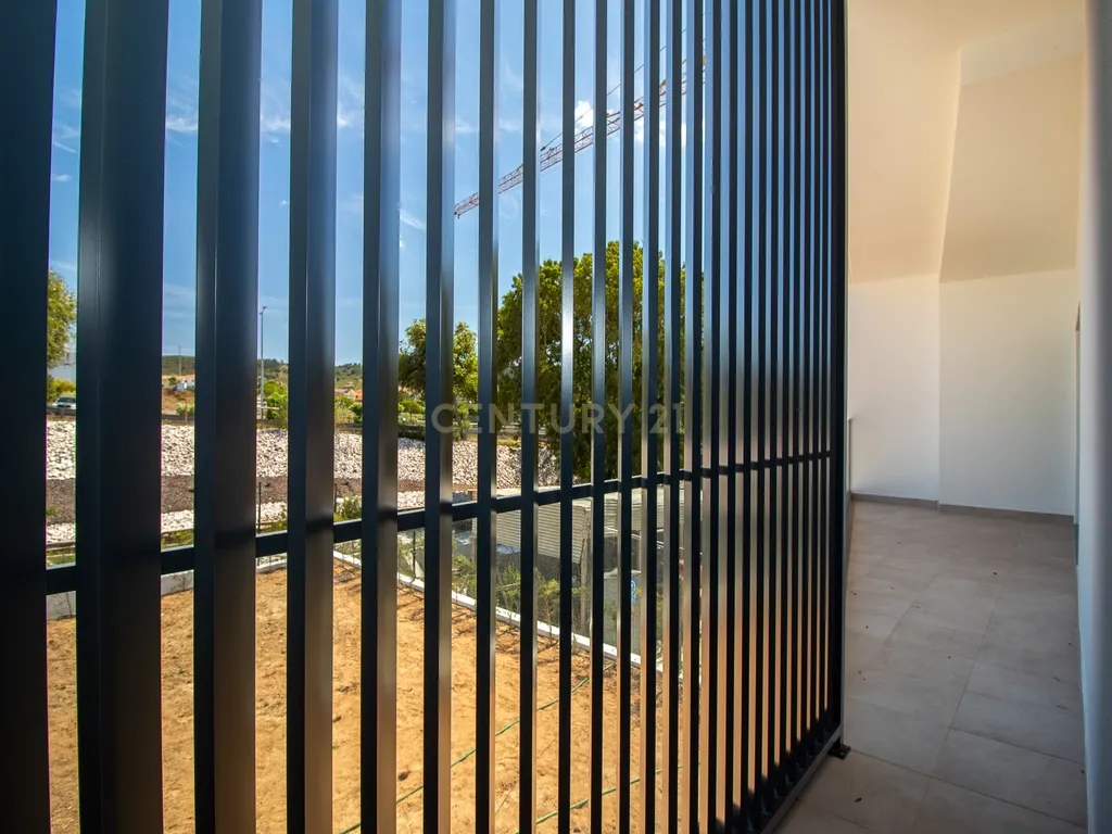 Moradia T3 em Torres Vedras: Pronta para Morar! - Image 42