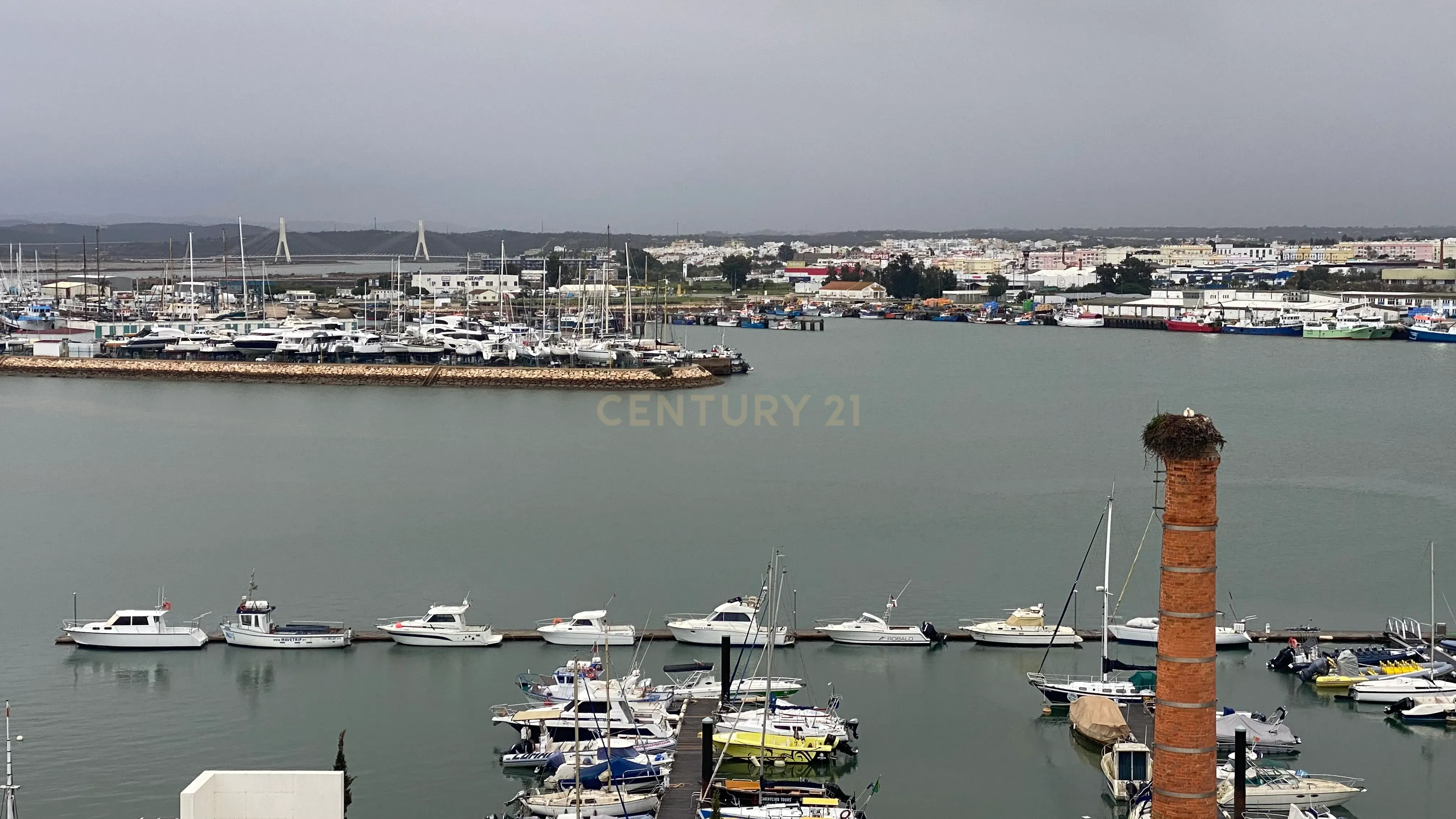 T2 com Vista para Marina Portimão - Image 36