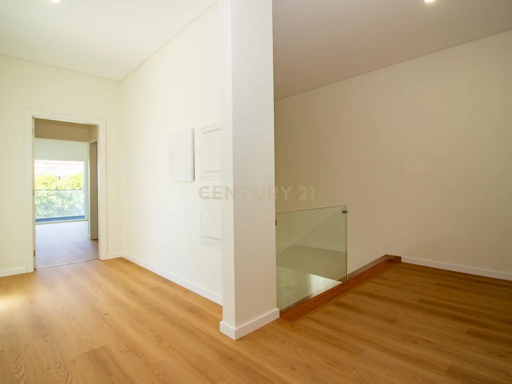 Moradia T3 em Torres Vedras: Pronta para Morar! - Image 46