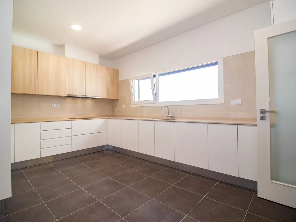 Moradia T3 em Torres Vedras: Pronta para Morar! - Image 19