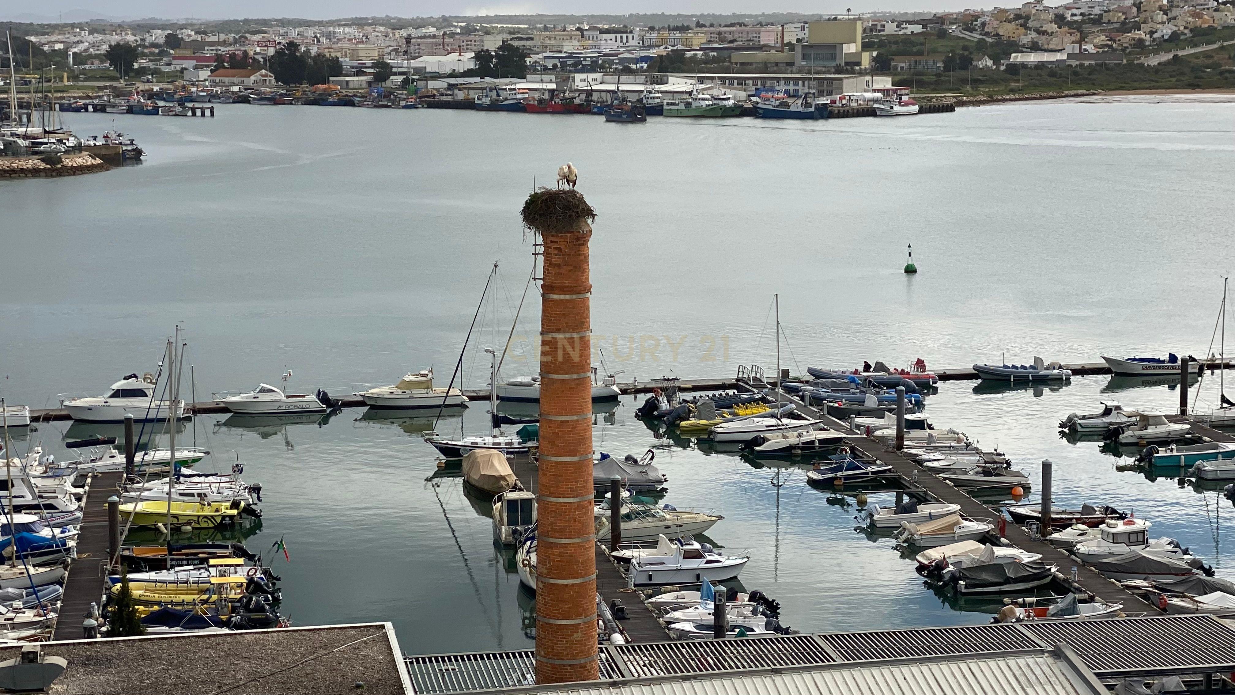 T2 com Vista para Marina Portimão - Image 6