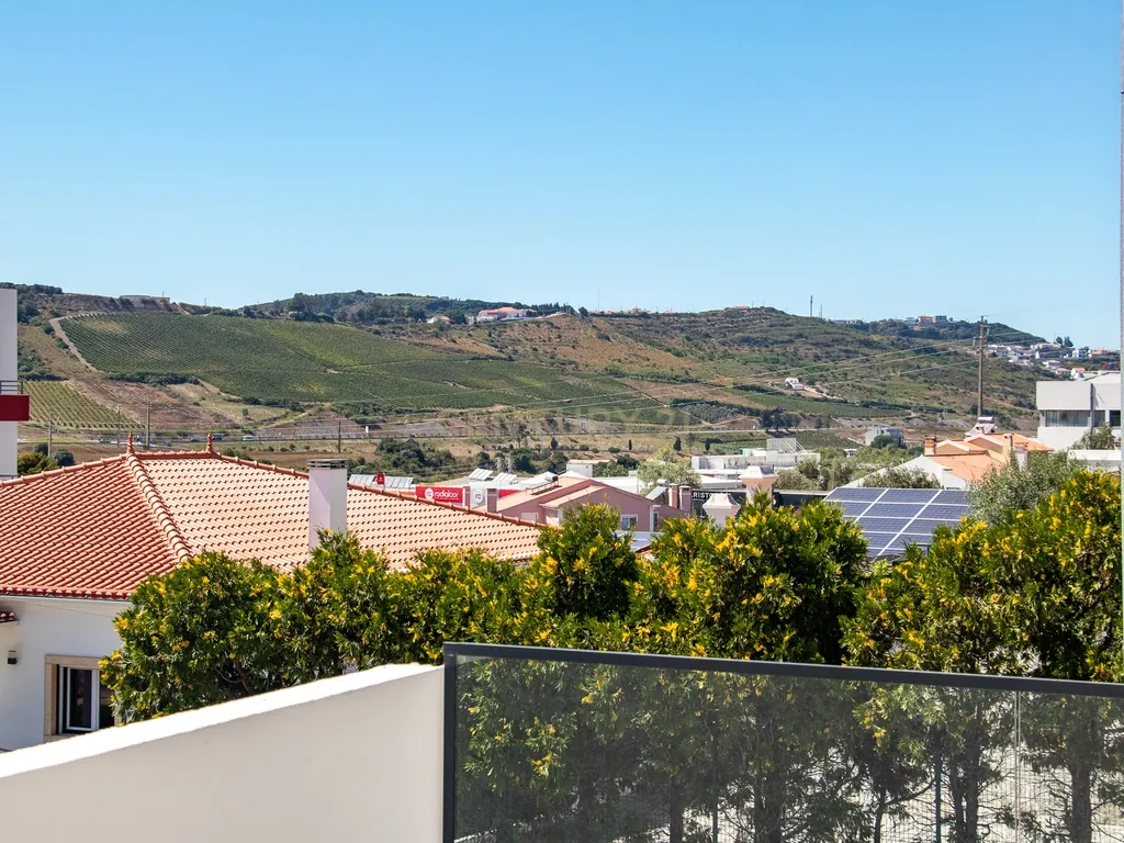 Moradia T3 em Torres Vedras: Pronta para Morar! - Image 28