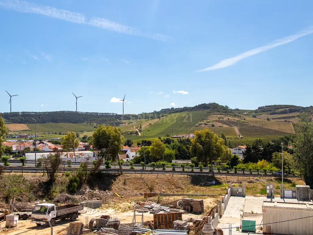 Moradia T3 em Torres Vedras: Pronta para Morar! - Image 68