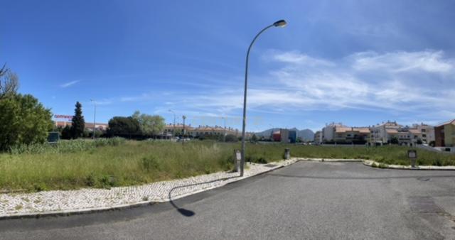 Sintra Lourel - lote de terreno urbano 3,639,75m2 - Image 8